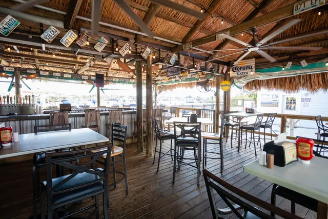 Capt'n Jack's Waterfront Grill