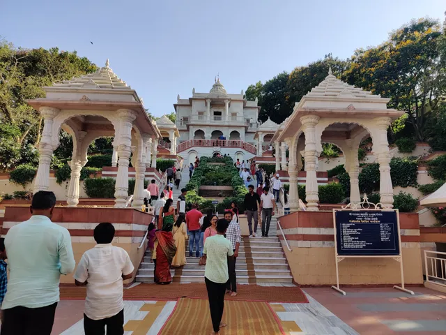 Shree Gajanan Maharaj Temple