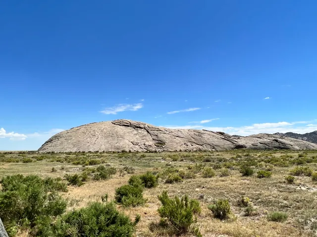 Independence Rock State Historic Site