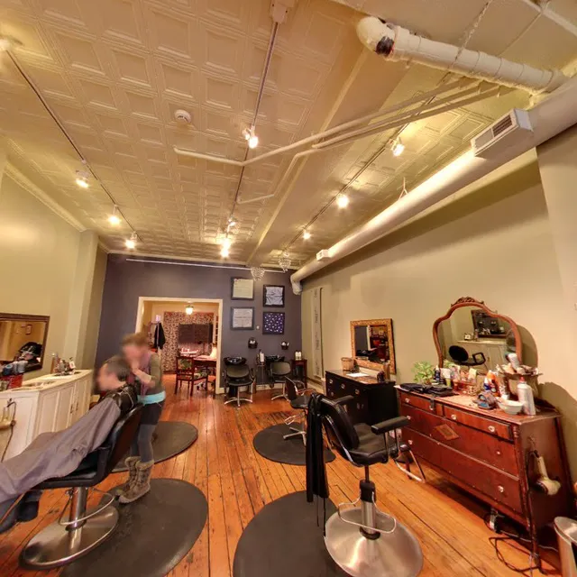 Juju Salon & Organics