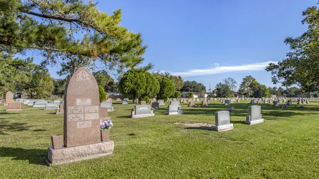Paradise Funeral Home & Cemetery North