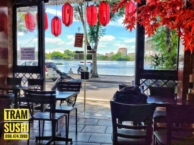 Trạm Sushi
