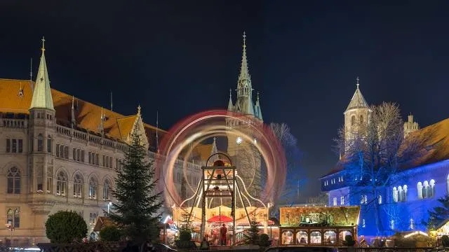 Weihnachtsmarkt Braunschweig am Domplatz