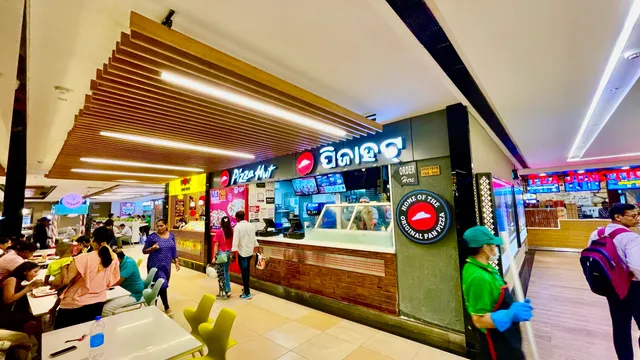 Pizza Hut | Utkal Kanika Galleria, Bhubneshwar