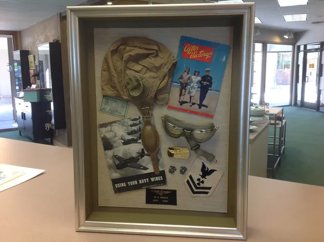 Oak Hollow Custom Framing and Gallery