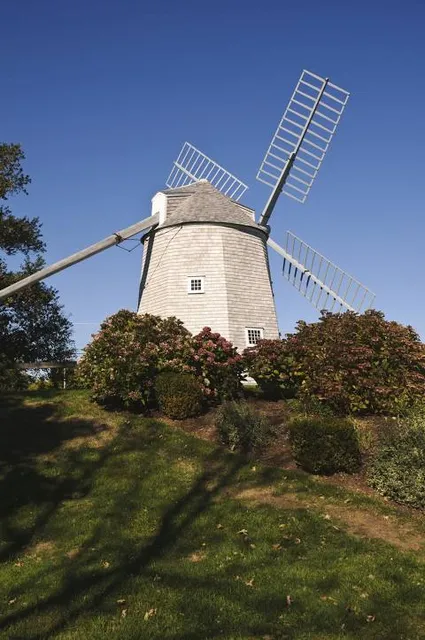 Jonathan Young Windmill