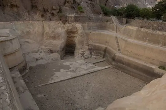 Alsahareej (Water Tanks)