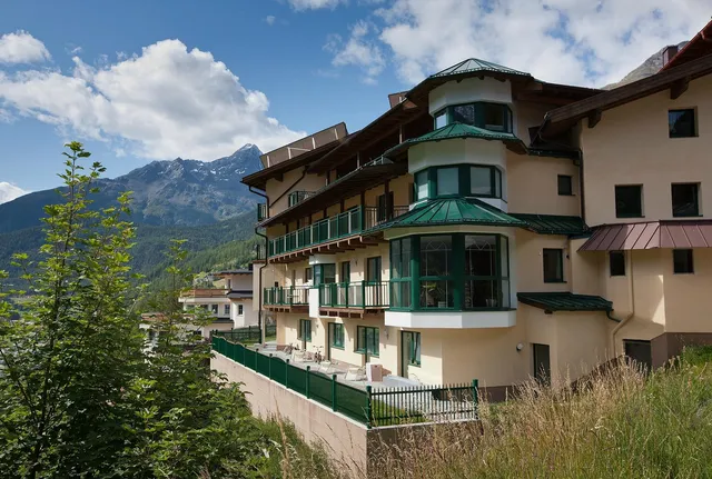 Aparthotel Garni Alp-Resort Tiroler Adler