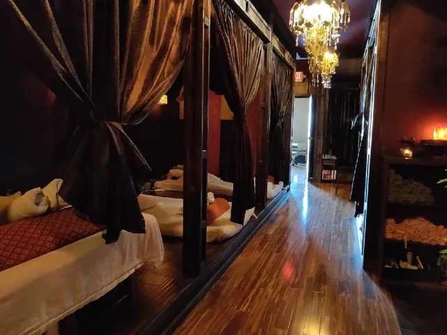 Thiparpa Thai Massage