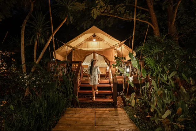 Hintok River Camp @ Hellfire Pass หินตกริเวอร์เเคมป์ กาญจนบุรี