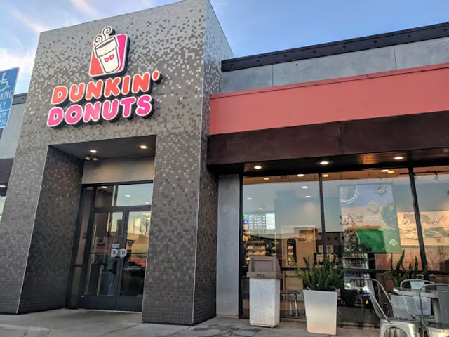 Dunkin'