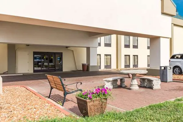 Comfort Inn Collinsville near St. Louis