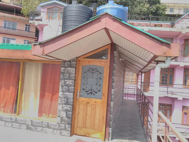 OYO Home 18703 Comfortable Stay