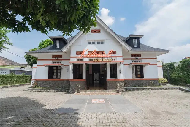 RedDoorz Syariah @ Kolonial Guest House