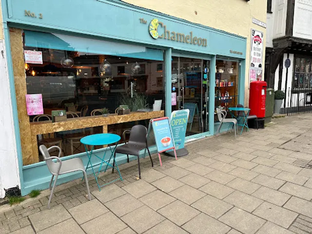 The Chameleon Cafe