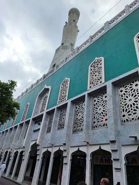 St. Denis Central Mosque