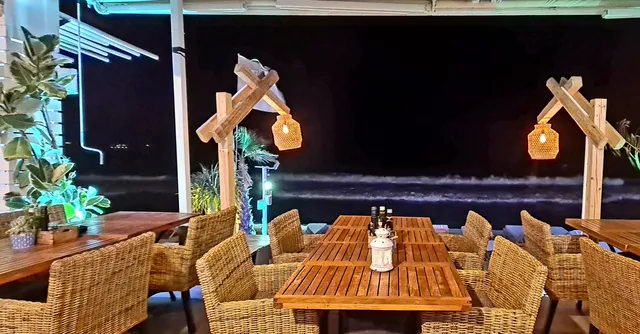 Ammos Restaurant Cafe Bar