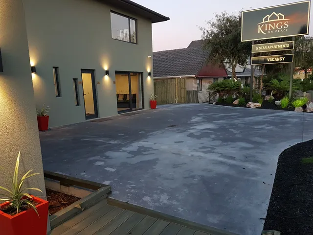 Kings On Peace Apartments