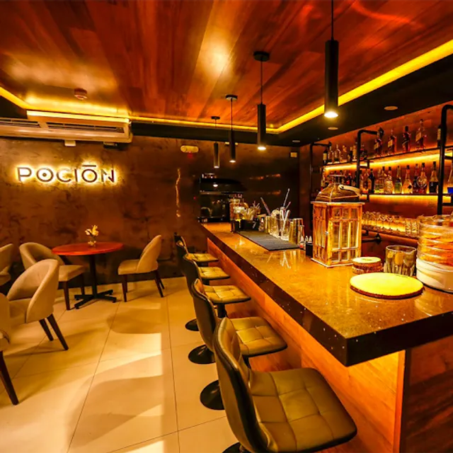 Poción bar y café