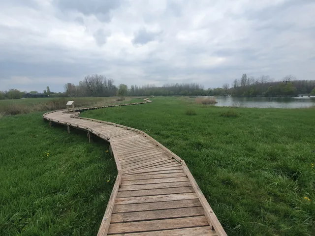 Plan D'eau Du Monteuil