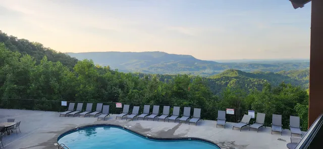 Gatlinburg Falls Resort