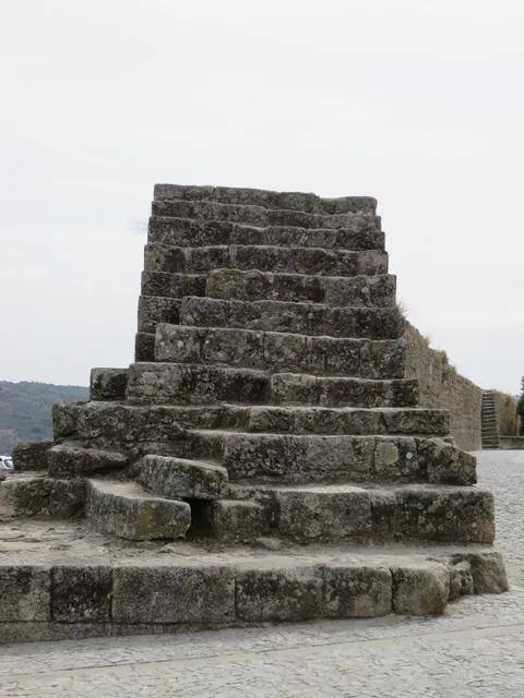 Muralla prerrománica de Miranda do Douro
