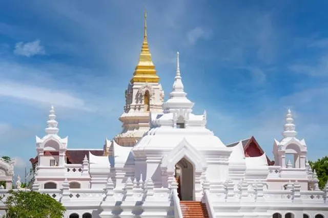 Wat Phra That Chaiyaphum (Phra Maha That Chedi Siri Chaiyaphum)