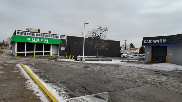 Dukem Ethiopian Restaurant, Sports Bar & Lounge