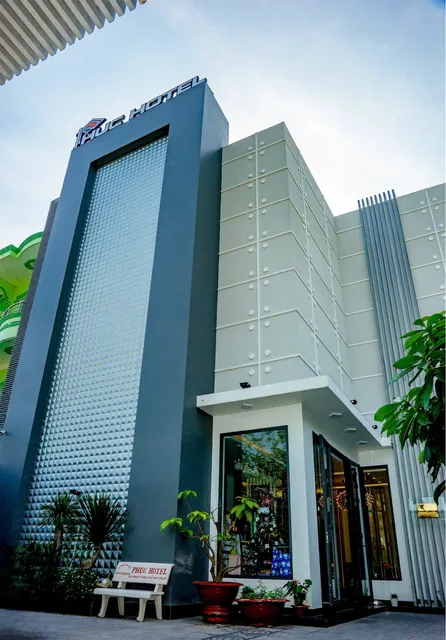 Phúc Hotel
