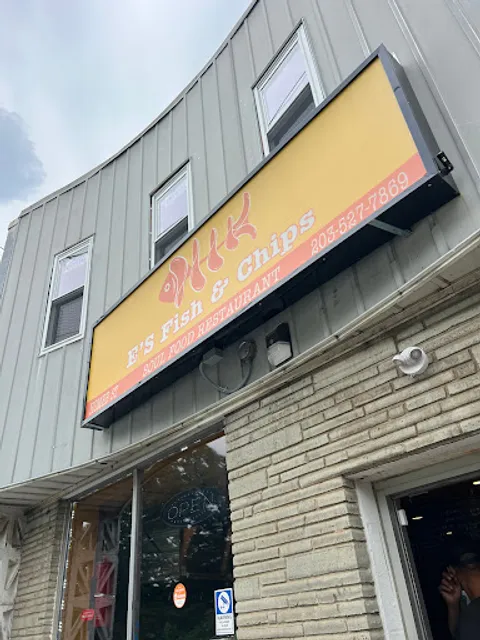 E’s Fish and Chips Soul Food Restaurant