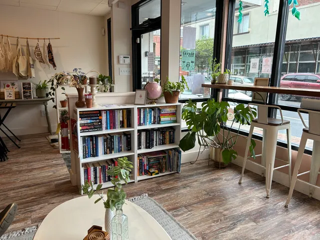 Terra Cotta Green Market Co