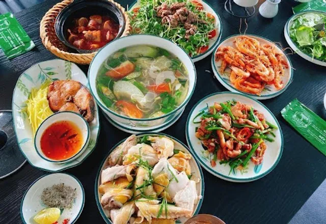 Cơm Ngon Quy Nhơn Mr Mộc