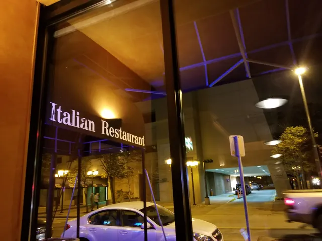 Calderone Club - Downtown Milwaukee