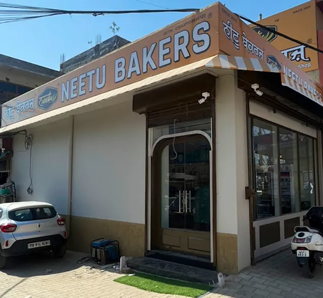 Neetu bakers
