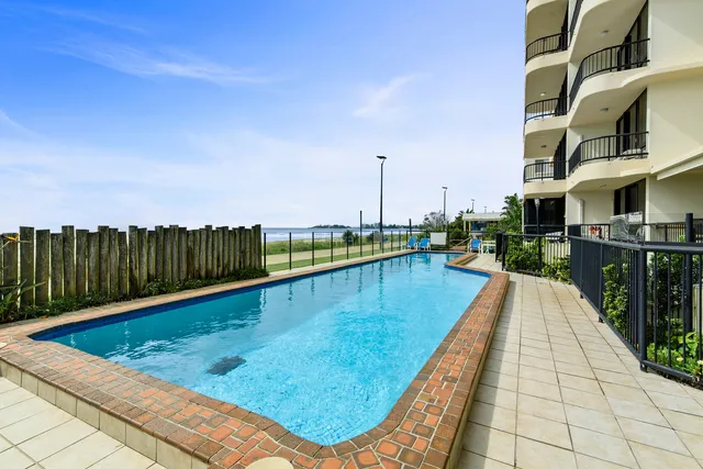 Pelican Sands Beach Resort