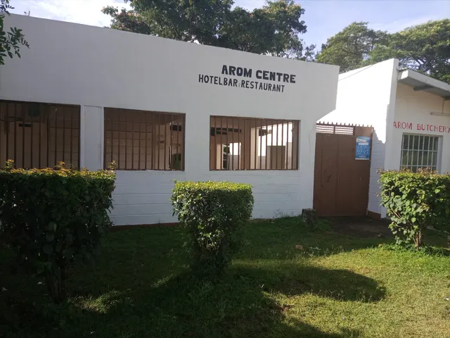 Arom Centre Bar & Restaurant