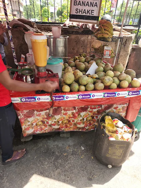 SHADAB KHAN FRUITS AND VEGETABLES JUICE CORNER