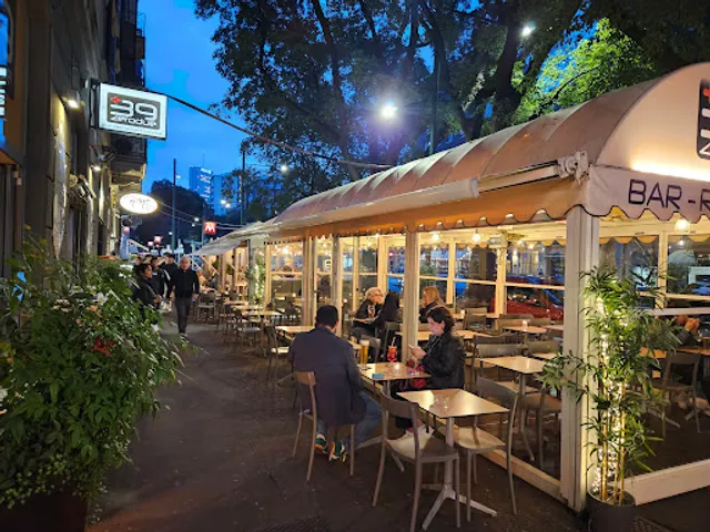 Pizzium - Via Buonarroti