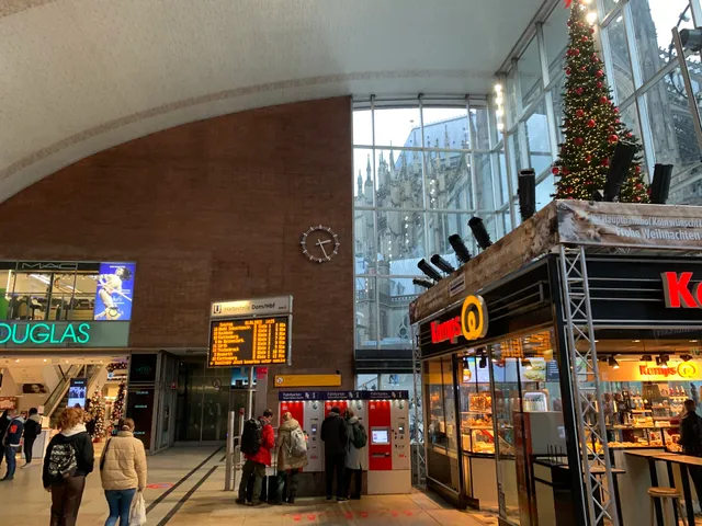 Einkaufsbahnhof Köln Hbf