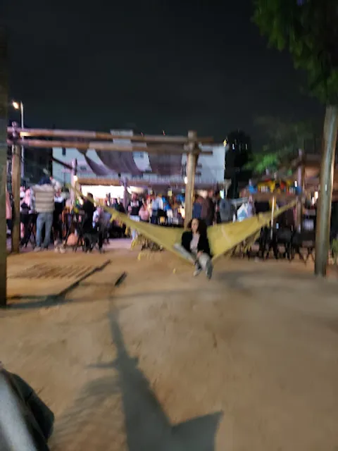 Aloha - Areia, Esporte & Bar