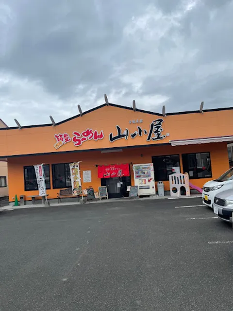 九州 筑豊ラーメン山小屋 佐々店