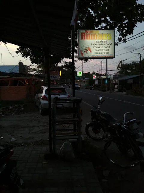 Warung Romans