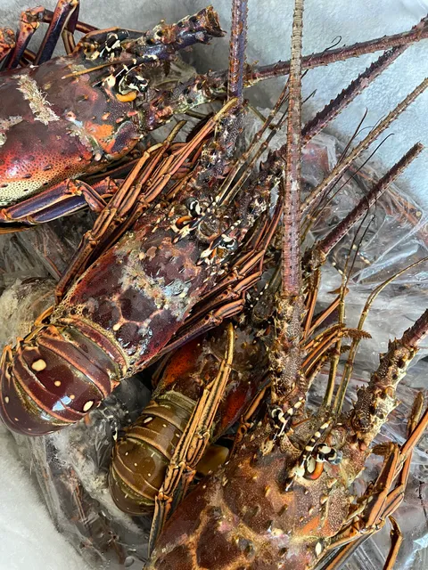 Pescaderia Loiza crab