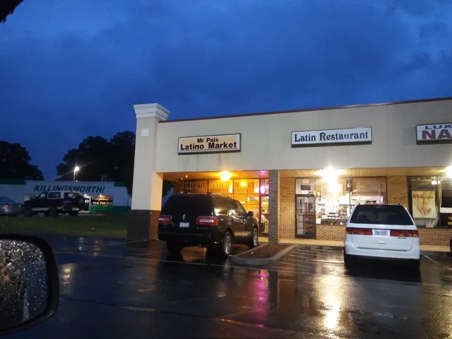 Mi Pais Latino Market