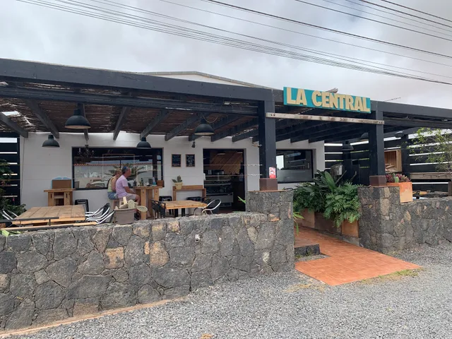 La Central De Lajares