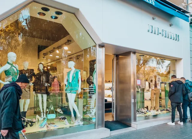 Jean Charles - Prêt-à-porter