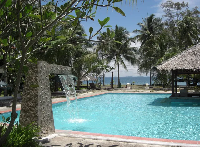 D'Coconut Island Resort