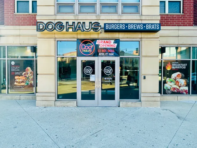 Dog Haus - UIC