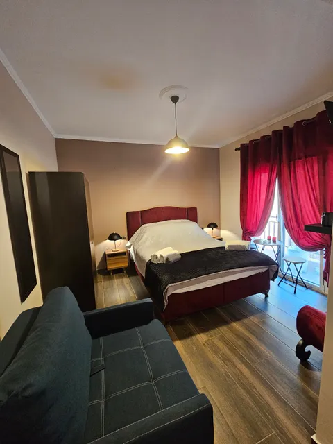 Majestik Room and Majestik Room No 2