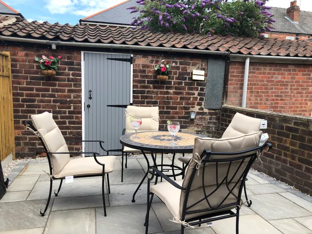 Archie's & Hattie's Holiday Cottages